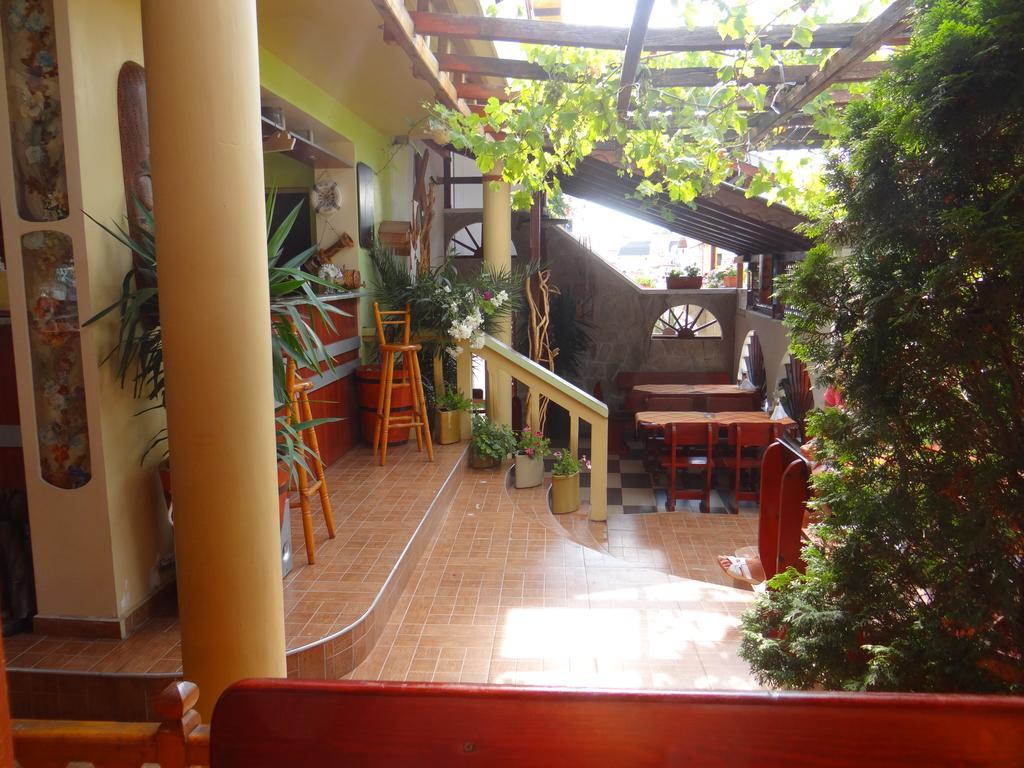 Guest House Rosa Naousa Dış mekan fotoğraf