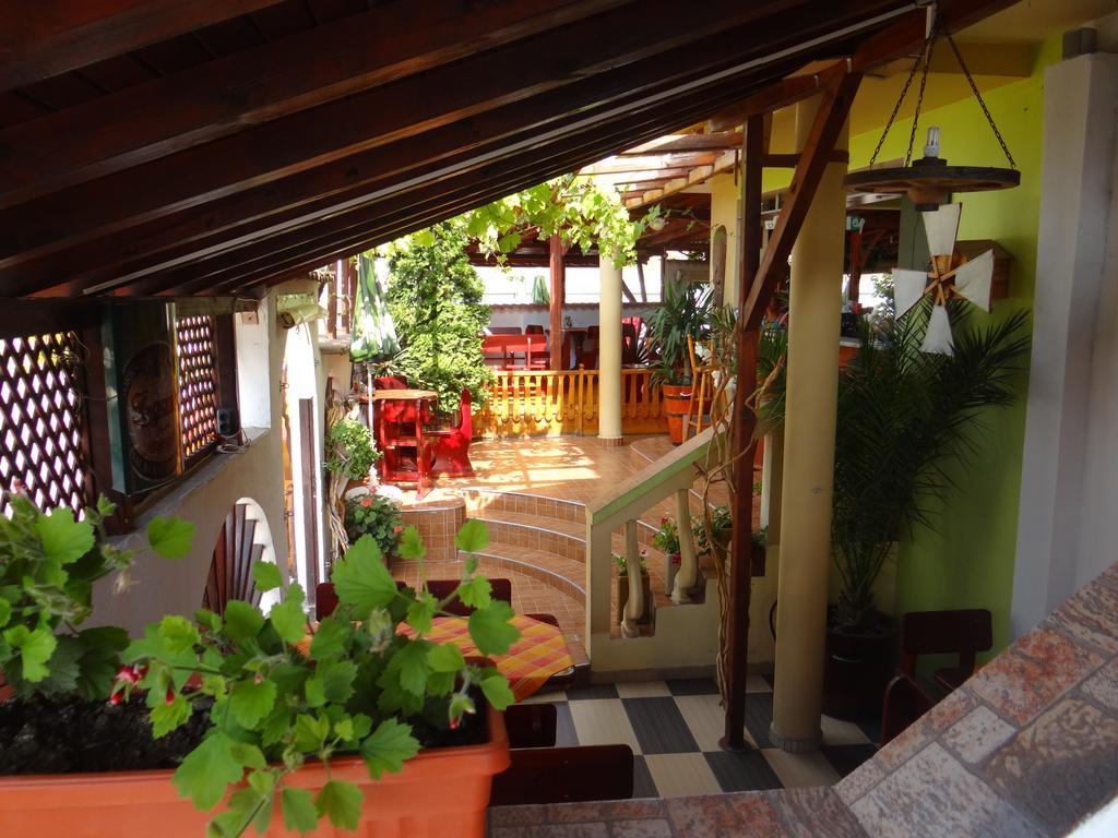 Guest House Rosa Naousa Dış mekan fotoğraf
